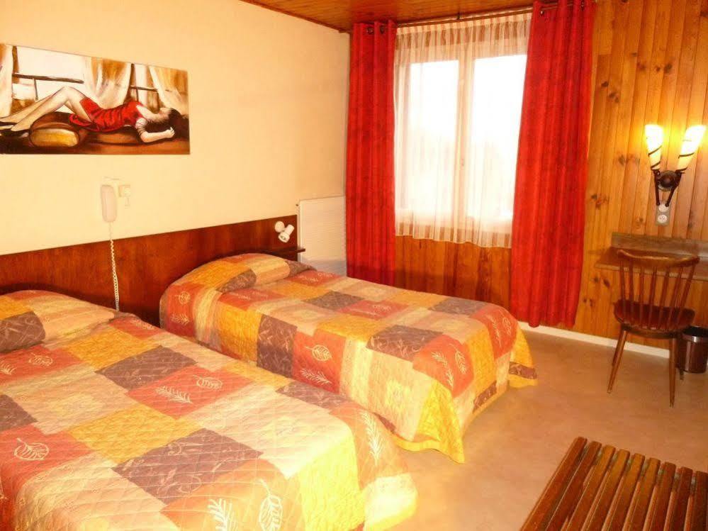 Auberge De Costaroche Albertville Eksteriør bilde